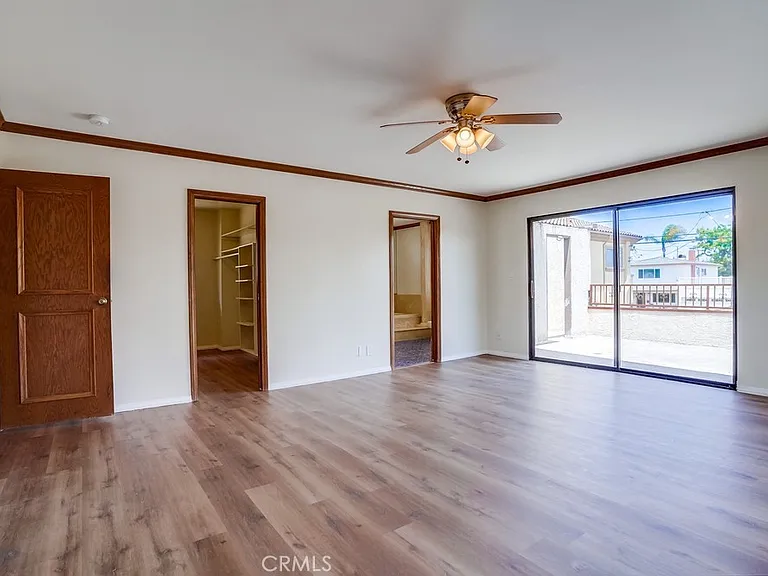 1307 Mackay Ln — Photo 33
