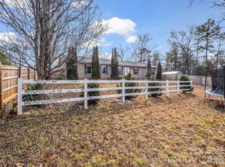 865 Boland Dr, Lake Lure, NC 28746