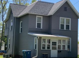 1728 2nd St, Peru, IL 61354