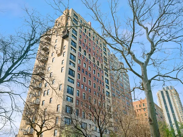 2440 N Lakeview Ave Unit 14E, Chicago, IL 60614