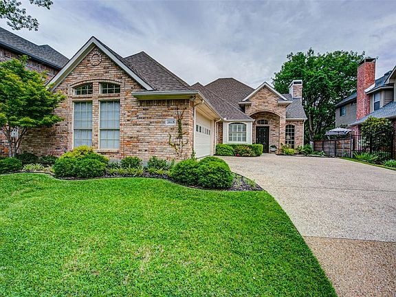 2nd image of 2615 Rockport Cir
