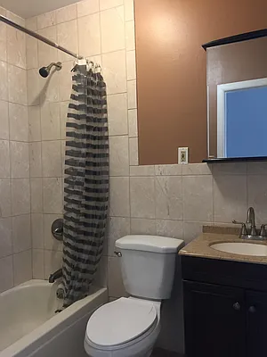 Rented by City Connections Realty | media 23