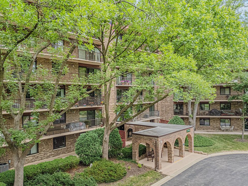 1st image of 35 S Baybrook Dr Unit 610