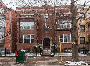 903 W Gunnison St, Chicago, IL 60640