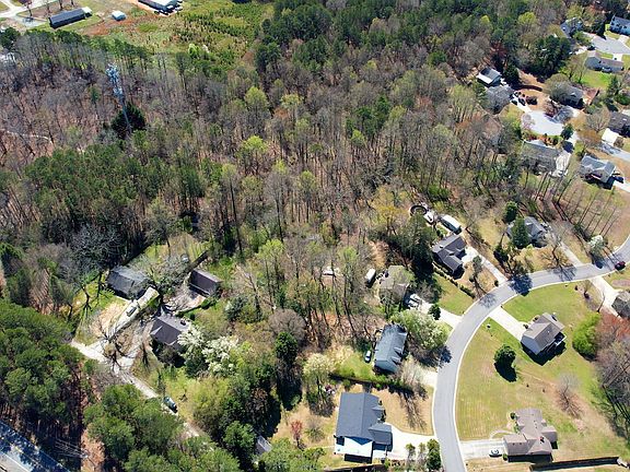 4th image of 3590 Old Hamilton Mill Rd NE