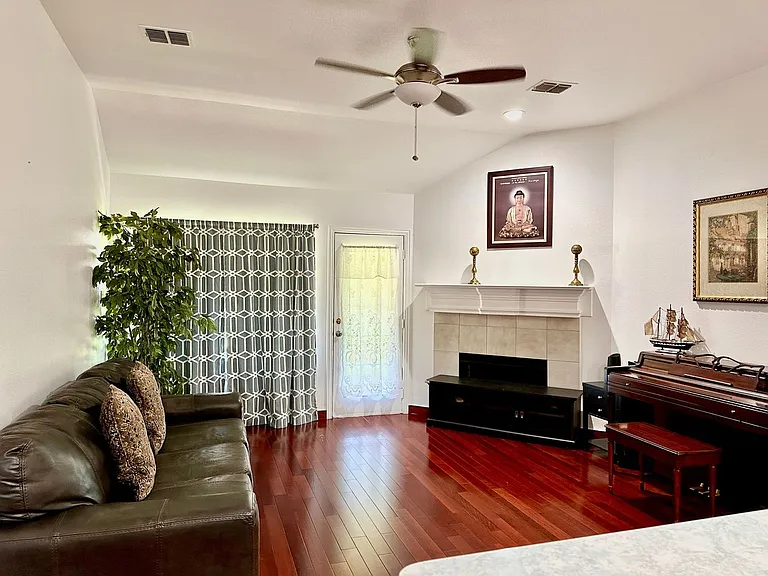 5632 Rickshaw Ln — Photo 4