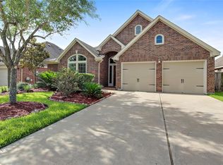 13618 Summer Cloud Ln, Pearland, TX 77584