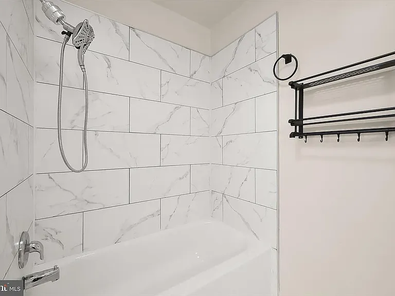 3619 Glengyle Ave #8C — Photo 14