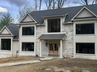 828 Summit Rd, Narberth, PA 19072