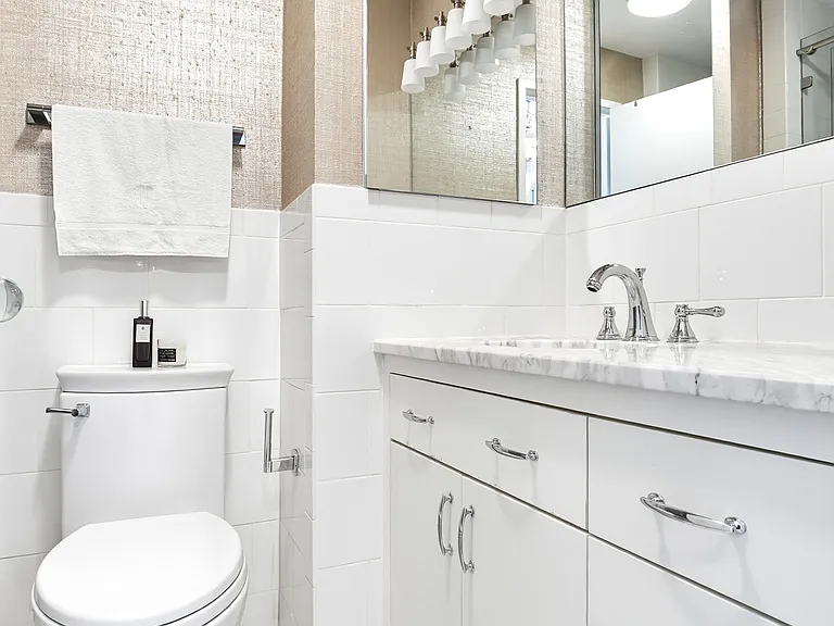 303 E 57th St #25F — Photo 9