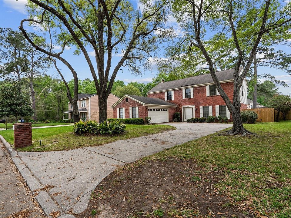 1st image of 3807 Forest Village Dr