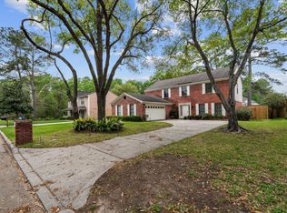 3807 Forest Village Dr, Humble, TX 77339