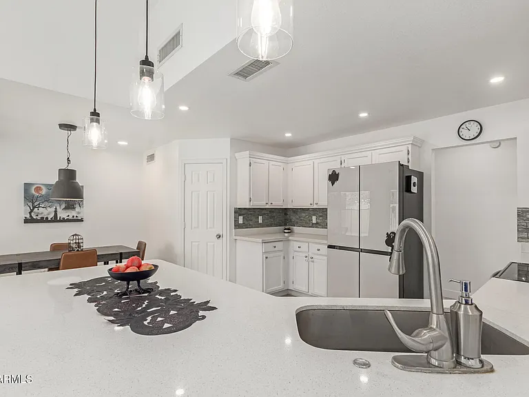 1551 W Ironwood Dr — Photo 16