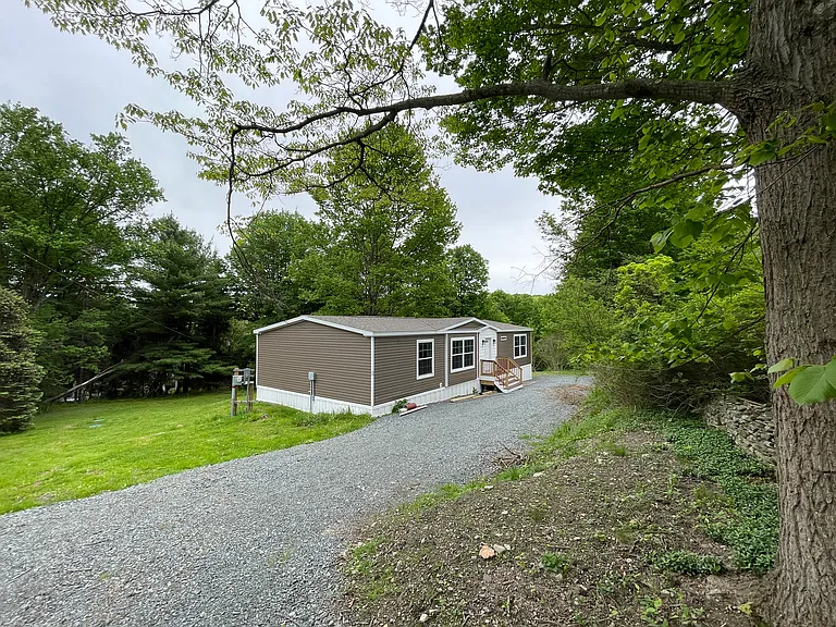 20 Glenn Ave — Photo 24
