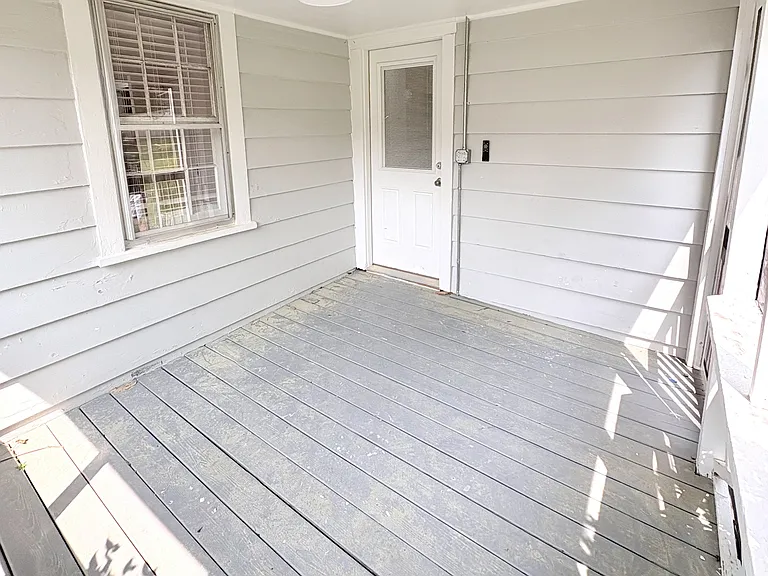 2807 Ashland St — Photo 25