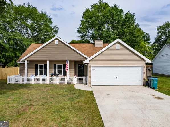 1416 Parkway Dr, Perry, GA 31069