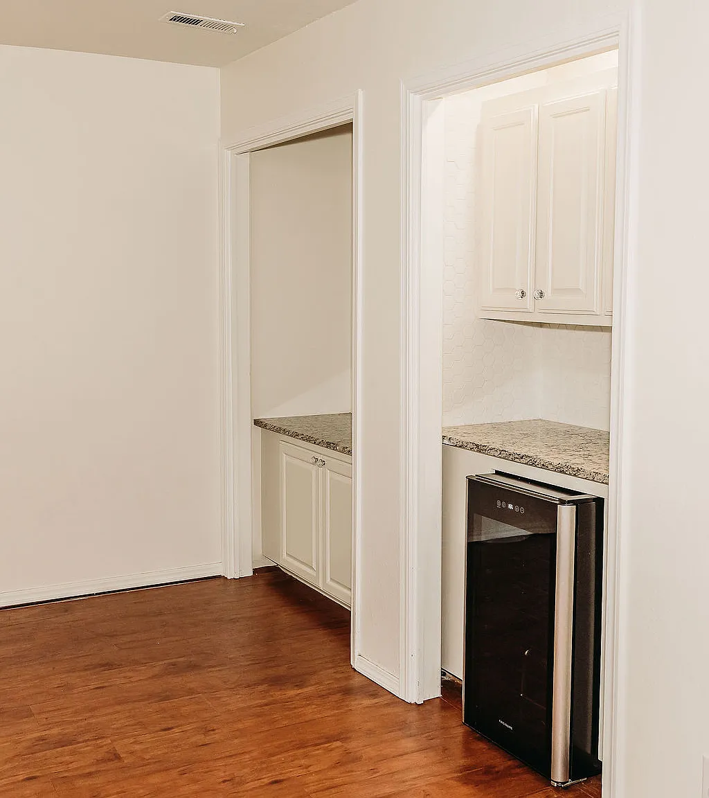 2 bed, 1.5 bath, 1600 sqft, $1,075 — Photo 4