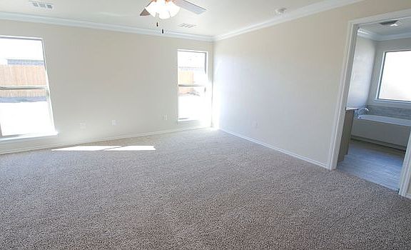 5th image of 105 Park Estates Dr