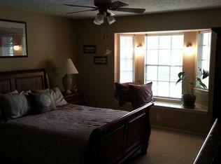 934 Rutland St #B, Houston, TX 77008