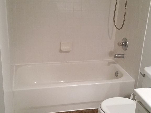 5th image of 2487 Warm Springs Dr
