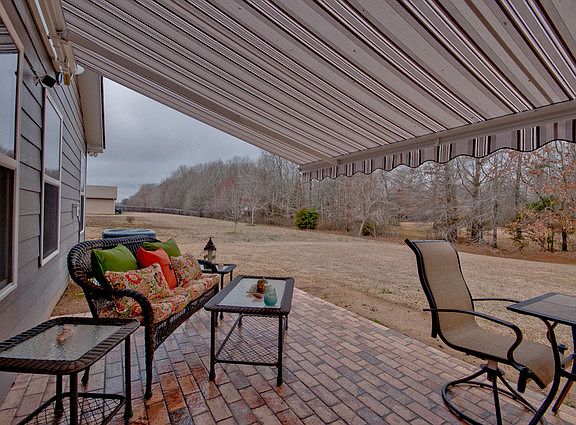 4th image of 167 Bermuda Lakes Dr