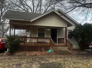 1111 SW Webster Ave, Topeka, KS 66604