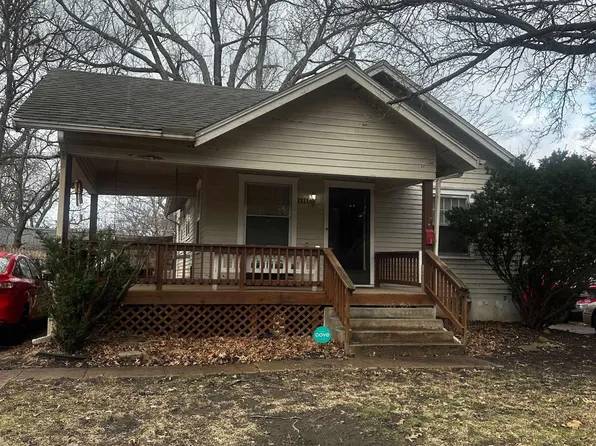 1111 SW Webster Ave, Topeka, KS 66604