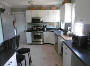 18 Bayside St #2B, Dorchester, MA 02125