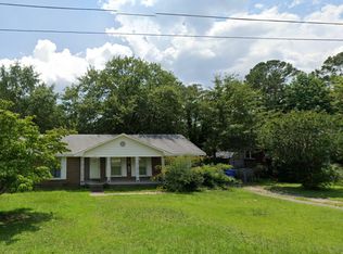 3013 Scotty Hill Rd, Fayetteville, NC 28303