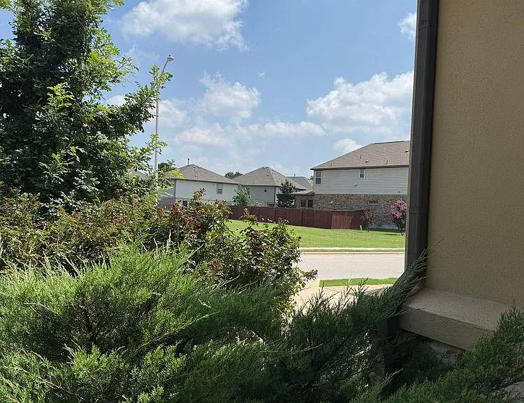14320 Iveans Way — Photo 8