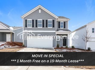 8 Leacock Dr, Fountain Inn, SC 29644