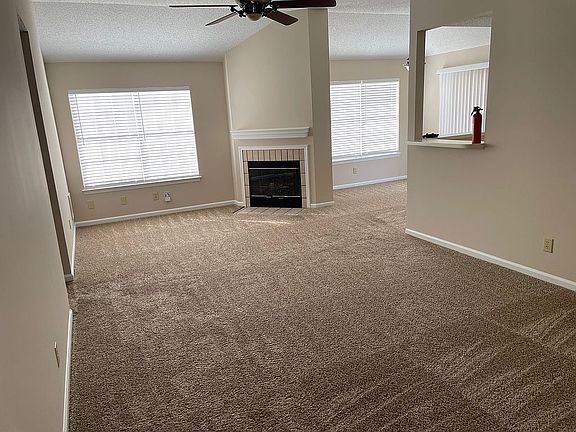 2nd image of 214 Knox Creek Trl NW