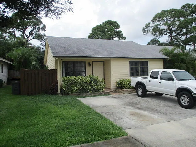 9077 E Highland Pines Dr #9077