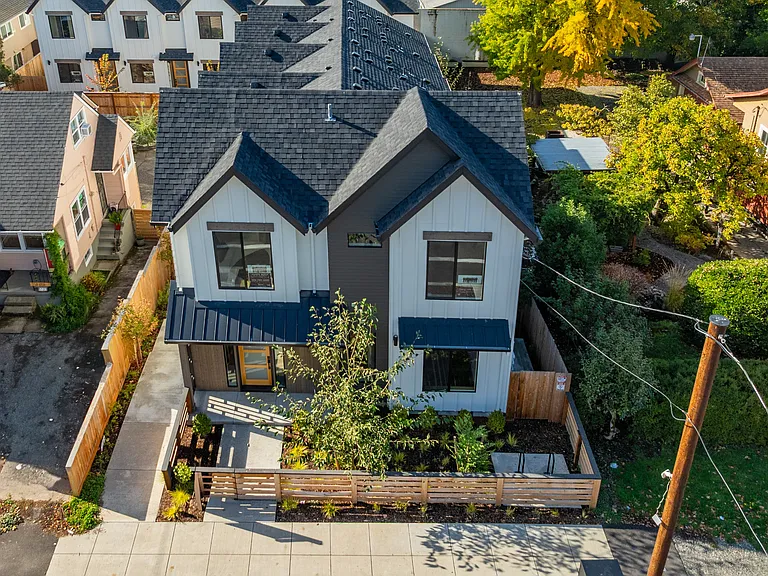 5175 SE 28th Ave — Photo 24