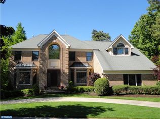 1 Shingle Oak Ct, Voorhees, NJ 08043