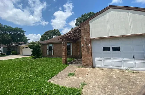 4111 Sleepy Hollow Ln Photo 1