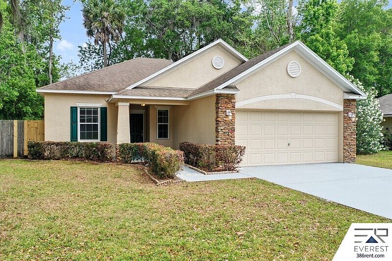1st image of 7 Blackwell Pl