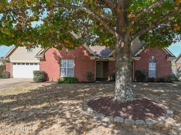 945 Lakemont Cv, Southaven, MS 38672