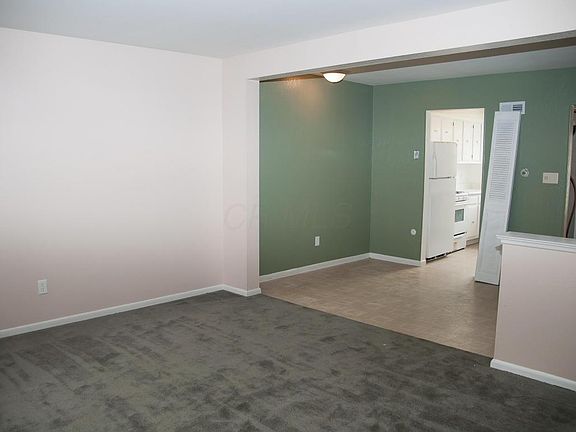 5th image of 2315 Woodbrook Cir N #334