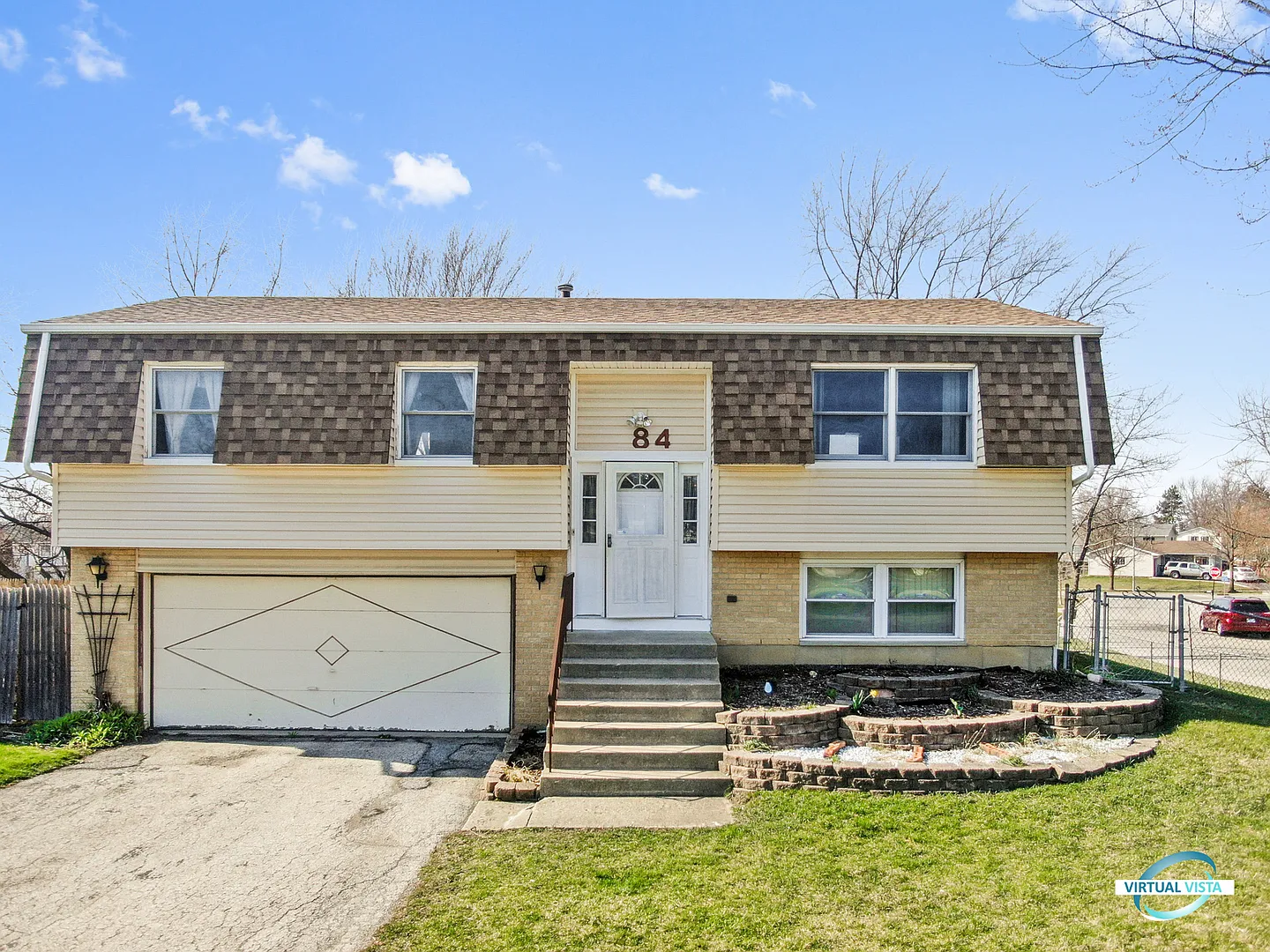 84 Poplar Ct photo 1