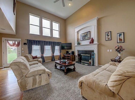 4th image of 1364 Whitetail Glen Ct