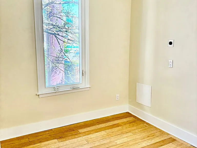 6 Rademan Pl — Photo 11