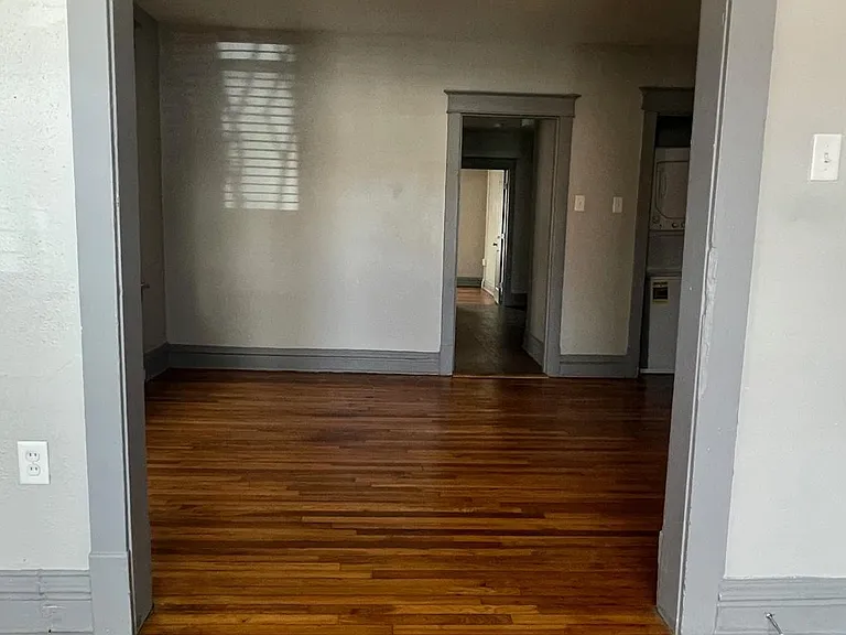 4340 McRee Ave #1W — Photo 4