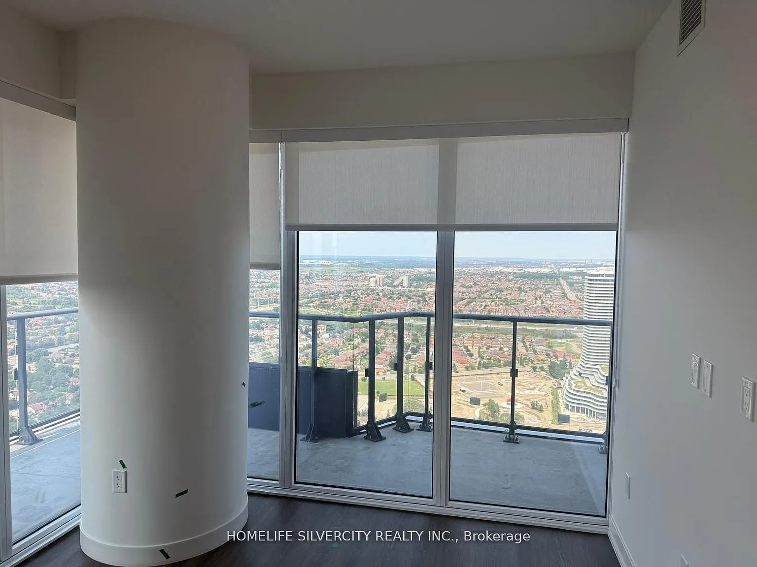 2 bed, $2,699 — Photo 4