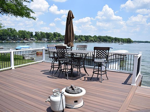 4th image of 50207 W Lakeshore Dr