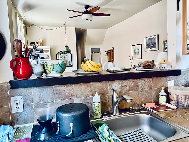 2820 W Girard Ave #2 — Photo 4