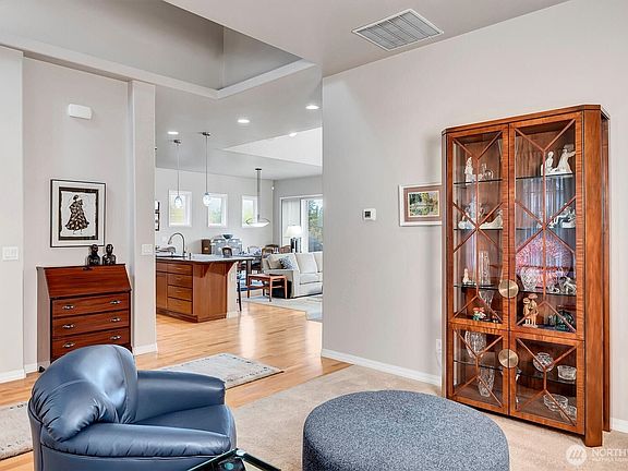 5th image of 23958 NE 127th Street
