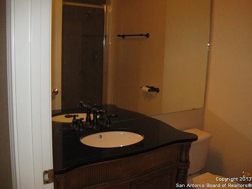 5th image of 107 Chapel Hill Cir #107