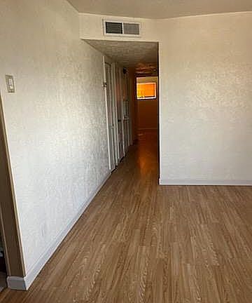 2nd image of 7512 Elliott Dr