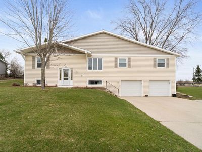 626 Court DRIVE, Hartford, WI, 53027